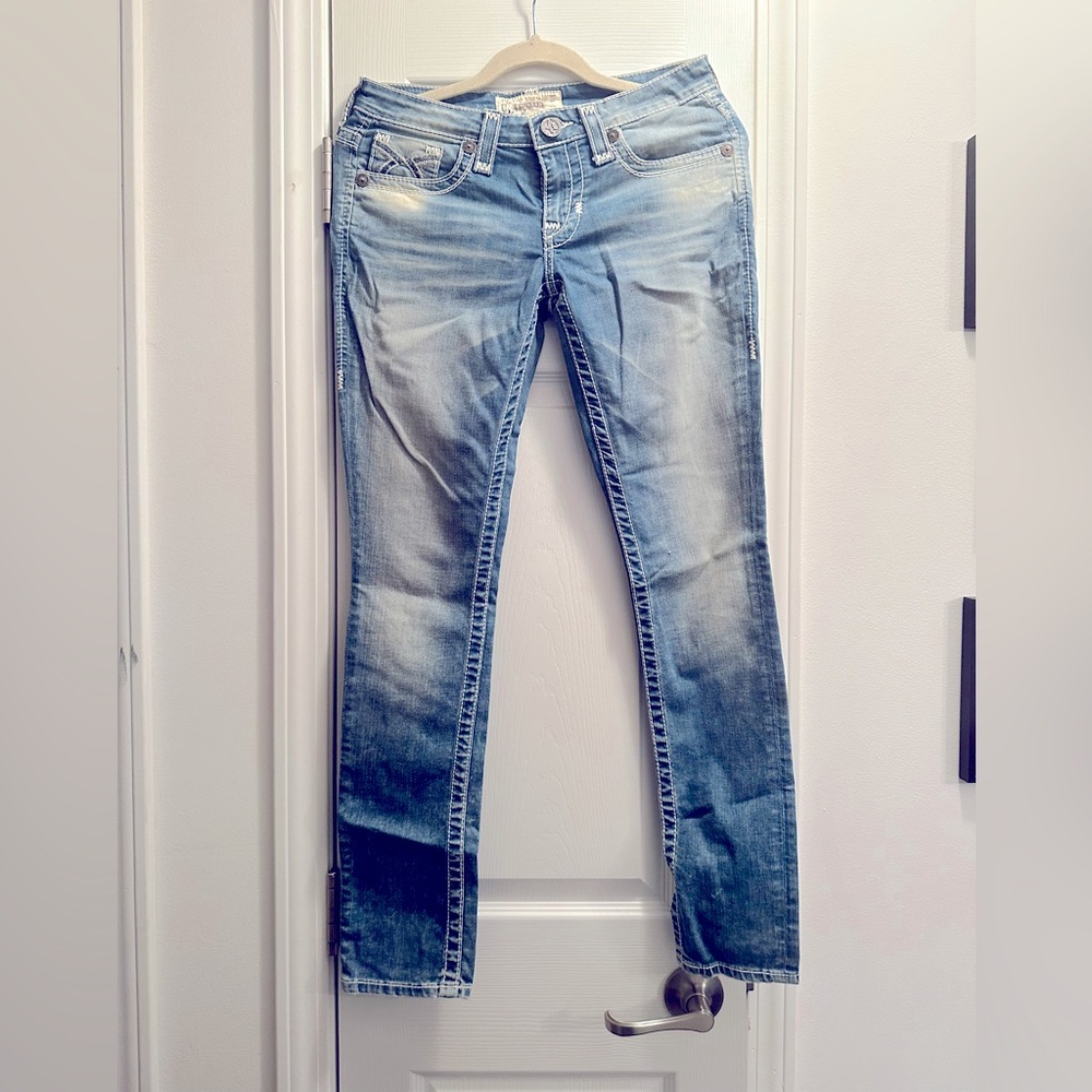 Big start Janae skinny jeans size size 27. The material is listed in the photos